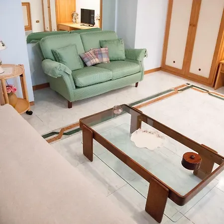 Liu Apartament Torre Annunziata